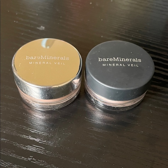 bareMinerals Mineral Veil Loose Powders - Picture 1 of 2